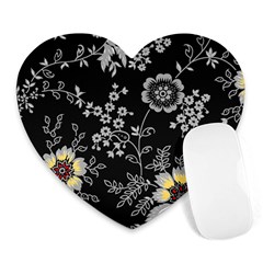 Black Background With Gray Flowers, Floral Black Texture Heart Mousepad