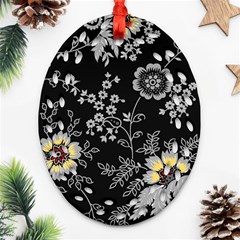 Black Background With Gray Flowers, Floral Black Texture Oval Filigree Ornament (Two Sides)