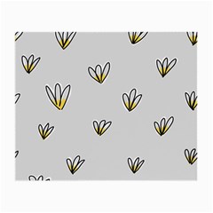 Pattern Leaves Daisies Print Small Glasses Cloth (2 Sides) by Cemarart