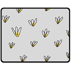 Pattern Leaves Daisies Print Fleece Blanket (medium) by Cemarart