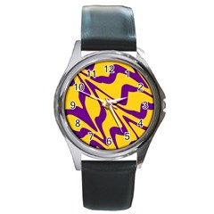 Waves Pattern Lines Wiggly Round Metal Watch by Cemarart