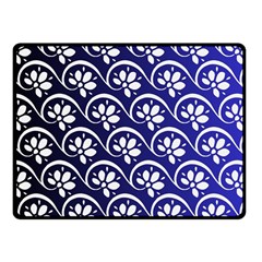 Pattern Floral Flowers Leaves Botanical Fleece Blanket (small)