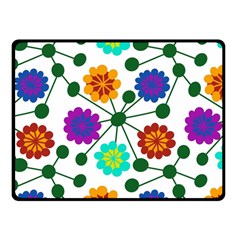 Bloom Plant Flowering Pattern Fleece Blanket (small)