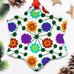 Bloom Plant Flowering Pattern Ornament (snowflake)