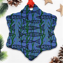 Fish Pike Pond Lake River Animal Snowflake Ornament (two Sides)