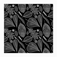 Leaves Flora Black White Nature Medium Glasses Cloth (2 Sides) by Maspions