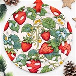 Strawberry-fruits Ornament (Round Filigree) Front