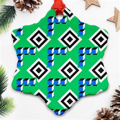 Beauitiful Geometry Ornament (snowflake)