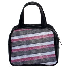 Vintage Vibrant Stripes Pattern Print Design Classic Handbag (two Sides) by dflcprintsclothing