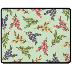 Berries Flowers Pattern Print Fleece Blanket (medium)