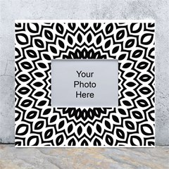 Circular Concentric Radial Symmetry Abstract White Wall Photo Frame 5  X 7 