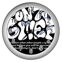 1716746617315 1716746545881 Wall Clock (silver)