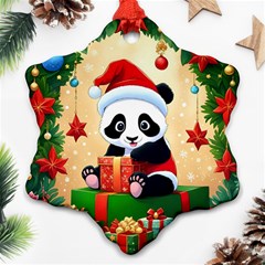 Schwarz Pandaweihnachten300dpi Ornament (snowflake)