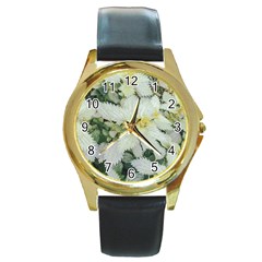 Enchanting Foliage Sharp Edged Leaves In Pale Yellow And Silver Bk Round Gold Metal Watch by dflcprintsclothing