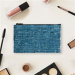 White And Blue Brick Wall Cosmetic Bag (Small) Front