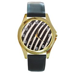 Yellow Regal Filagree Pattern Round Gold Metal Watch