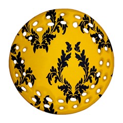 Yellow Regal Filagree Pattern Ornament (round Filigree) by Azkajaya