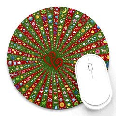 Emoji Hearts Valentine Universe Round Mousepad by Paksenen