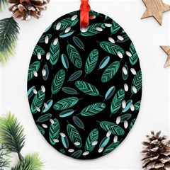 Leaves Pattern Abstract Blade Ornament (oval Filigree)