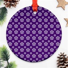 White Pentacle And Purple Pattern Round Ornament (two Sides)