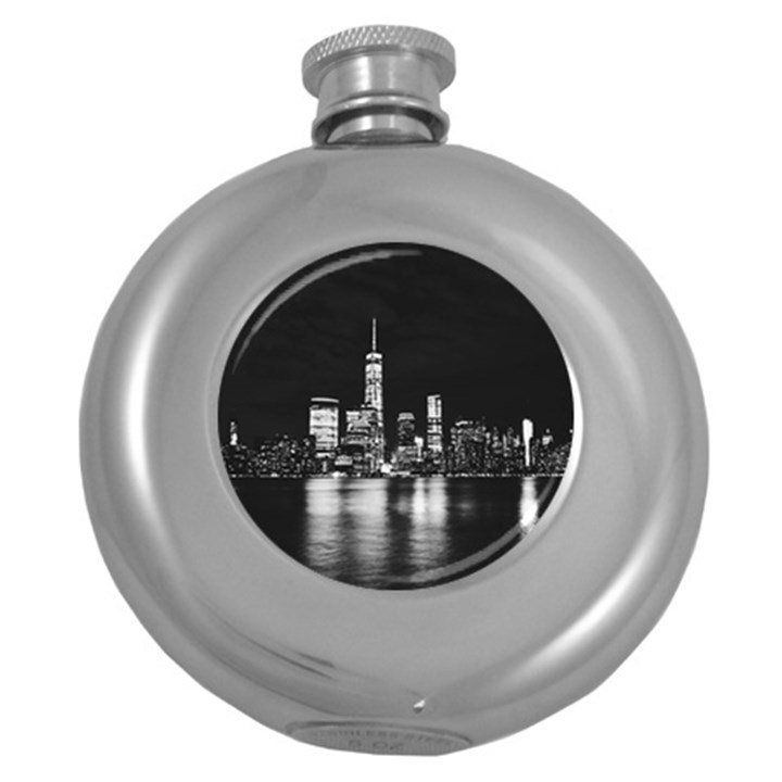 Nyc New York Skyline City Buildings Round Hip Flask (5 oz)