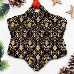 Vintage Batik Art Architecture Pattern Ornament (snowflake)