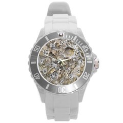 Fossilized Seashell Texture Print Design Bk Round Plastic Sport Watch (l) by dflcprintsclothing