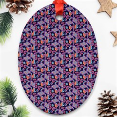 Trippy Cool Pattern Ornament (oval)