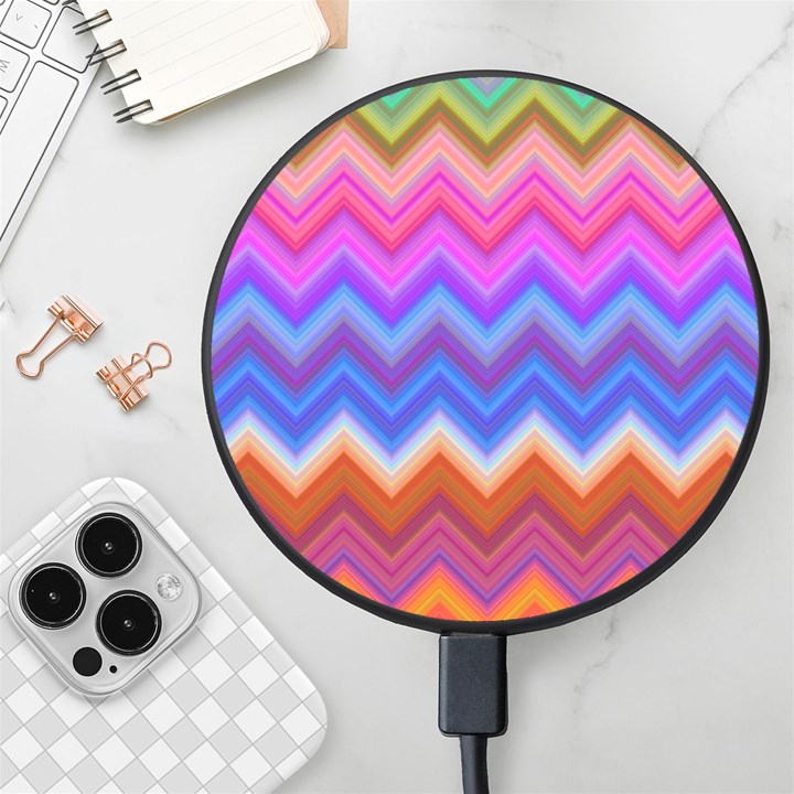 Pattern Chevron Zigzag Background Wireless Fast Charger(Black)