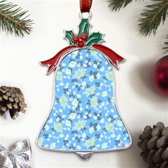 Pattern Texture Seamless Design Metal Holly Leaf Bell Ornament