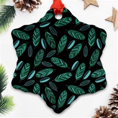 Leaves Pattern Abstract Blade Ornament (snowflake)