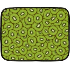 Kiwi Fruit Pattern Green Background Fleece Blanket (mini)