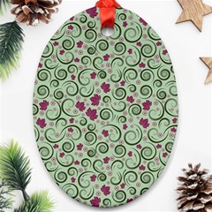 Swirls Foliage Leaves Green Oval Ornament (two Sides)