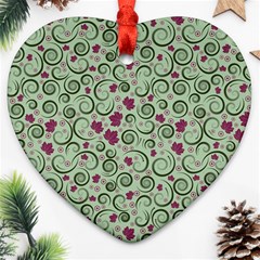 Swirls Foliage Leaves Green Heart Ornament (two Sides)