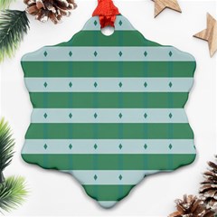 Pattern Triangle Ornament (snowflake)