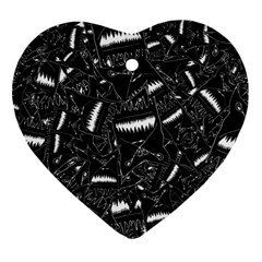 Cryptic Creature Pattern Ornament (heart)