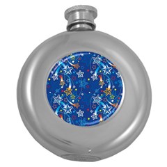 Christmas Stars Pattern Star Round Hip Flask (5 Oz) by Maspions