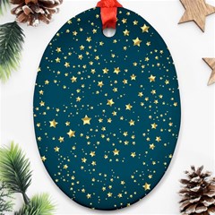 Star Golden Pattern Christmas Design White Gold Ornament (oval)