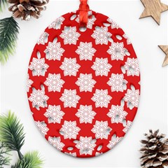 Christmas Snowflakes Background Pattern Ornament (oval Filigree)