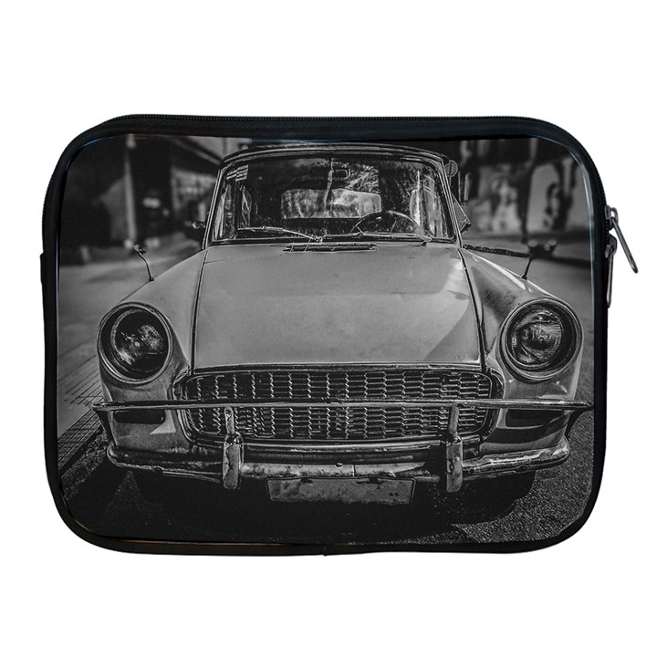 Classic Style Car Parked At Urban Street Apple iPad 2/3/4 Zipper Cases