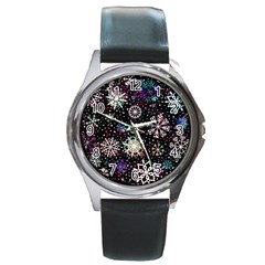 Shiny Winter Snowflake Abstract Christmas Cold Crystal December Round Metal Watch