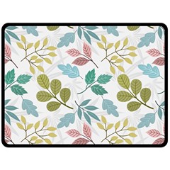 Leaf Pattern  Fleece Blanket (large)