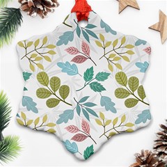 Leaf Seamless Pattern  Ornament (snowflake)