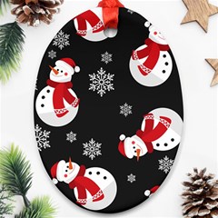 Christmas Texture, Retro Background With Snowmen Ornament (oval)