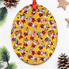 Cartoon Xmas Characters Pattern Oval Filigree Ornament (two Sides)