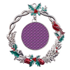 Violet White Pattern Metal X mas Wreath Holly Leaf Ornament