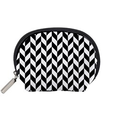 Black And White Pattern Accessory Pouch (small) by ytdream