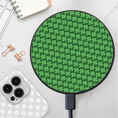 St  Patrick s Day Clovers Wireless Fast Charger(black) by ExtraGoodSauce