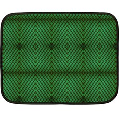 Green Diamond Grid Pattern Fleece Blanket (Mini)