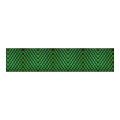 Green Diamond Grid Pattern Velvet Scrunchie